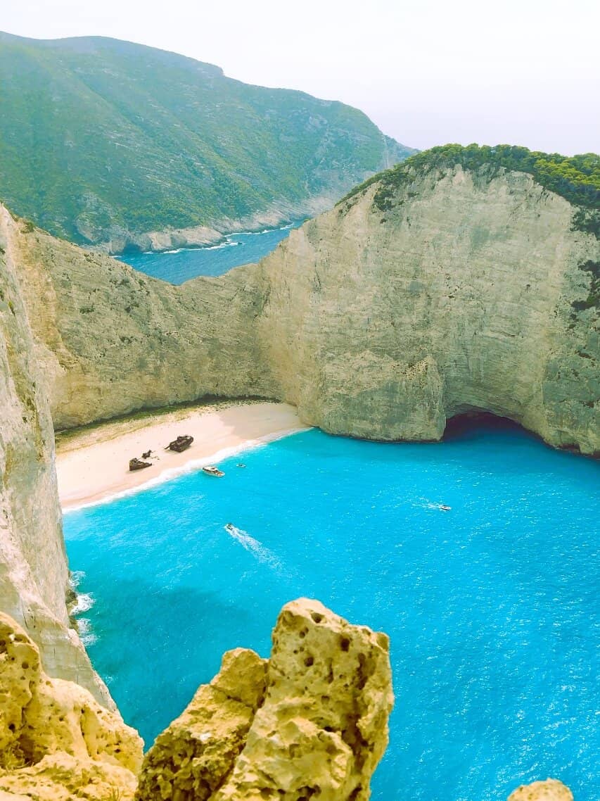 The Iconic Shipwreck