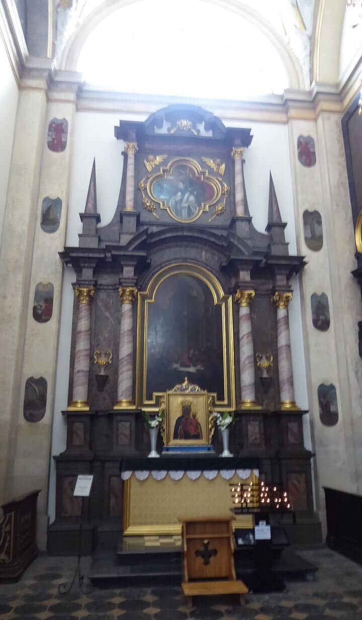 Vertical photo