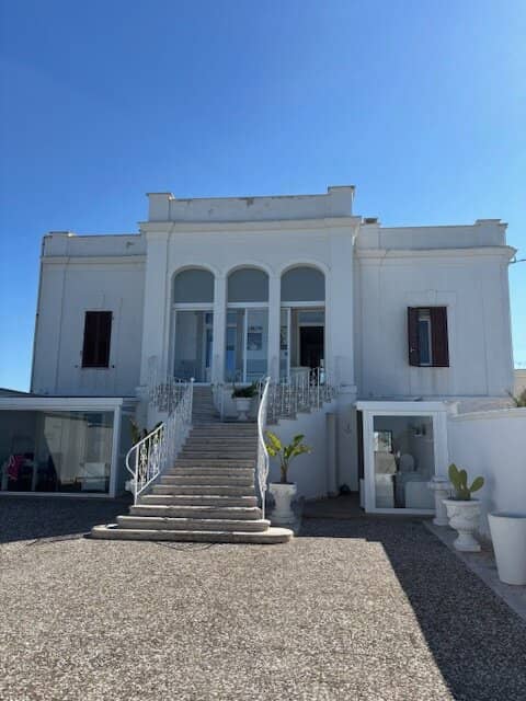 Seaside Dining Experience