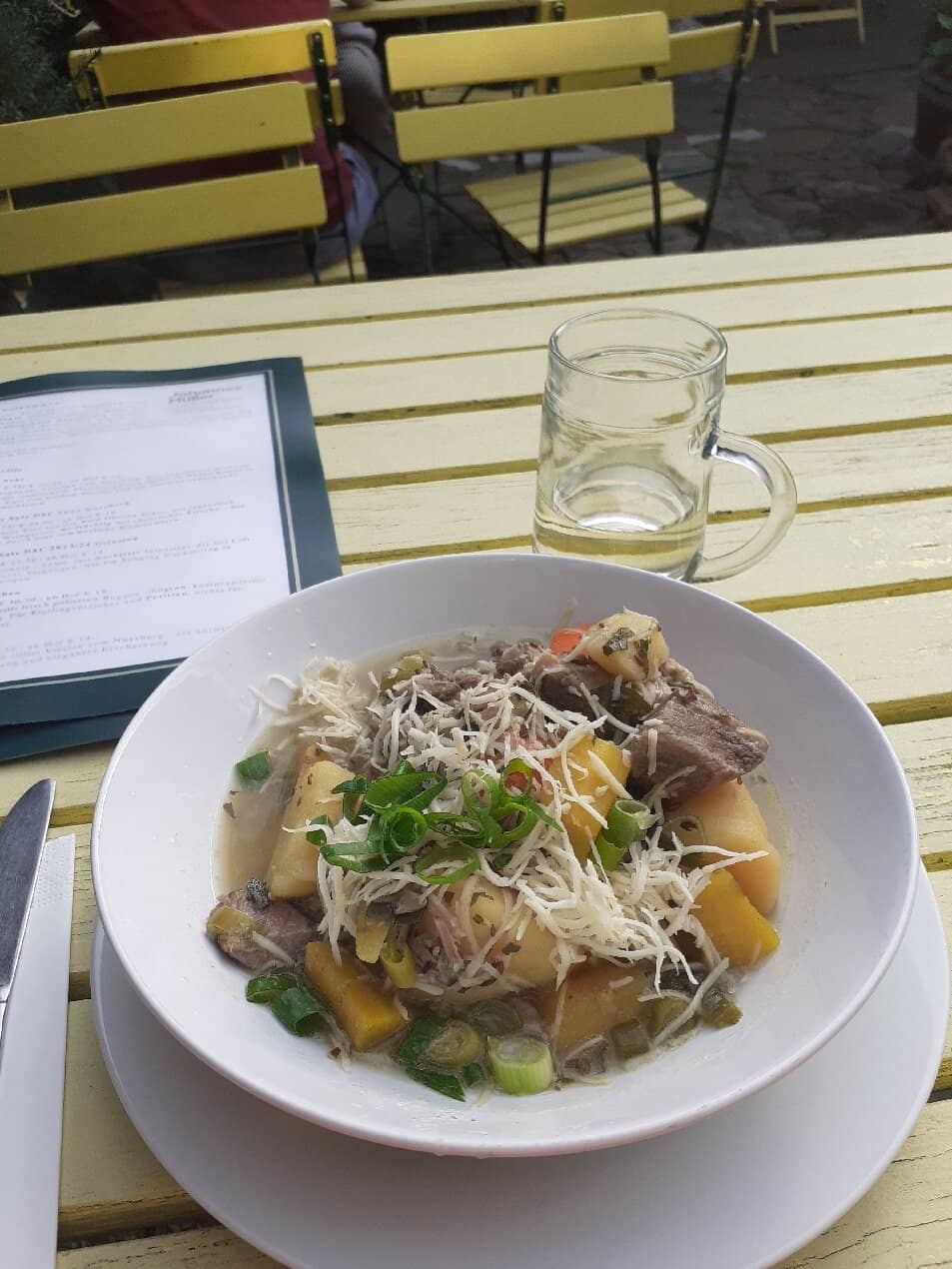 Mayer am Pfarrplatz Melodies