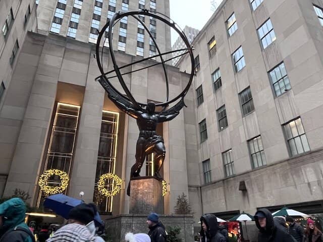 Saks Fifth Avenue