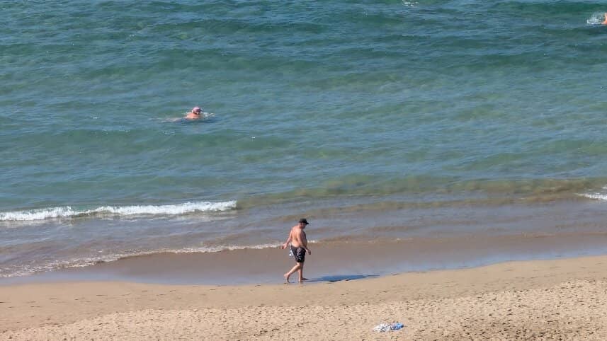 Relaxing Low Tide Strolls