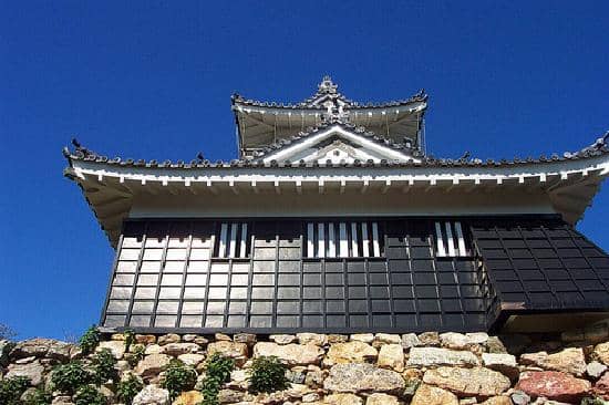 Torii Gate & Buddhist Shrine