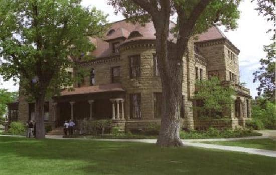 Victorian Era Furnishings