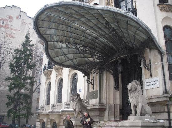 Cantacuzino Palace Architecture