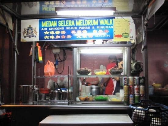 Local Boutiques & Eateries