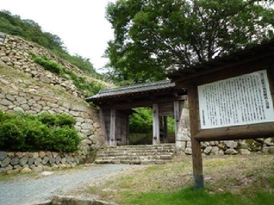 Fox Shrine Encounter