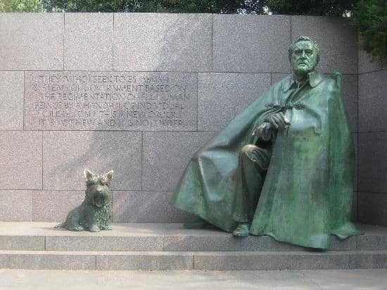 FDR's Wheelchair Statue