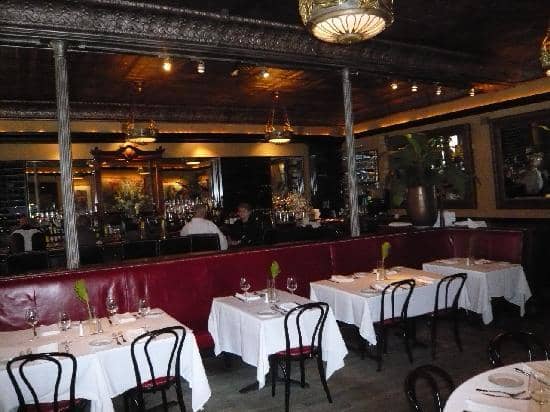 Elegant Old-School Ambiance