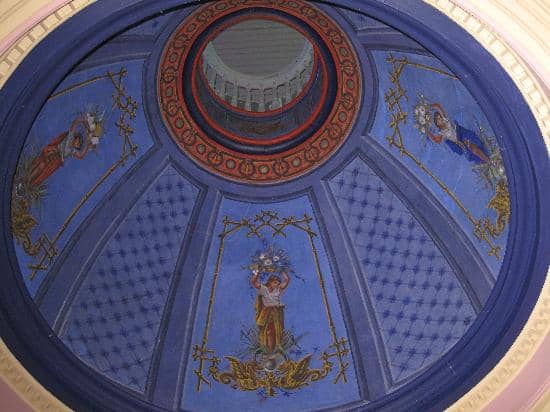 Shirley's Engaging Tour