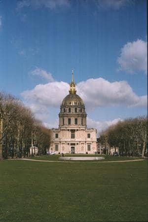 Innovative Seasonal French Fare