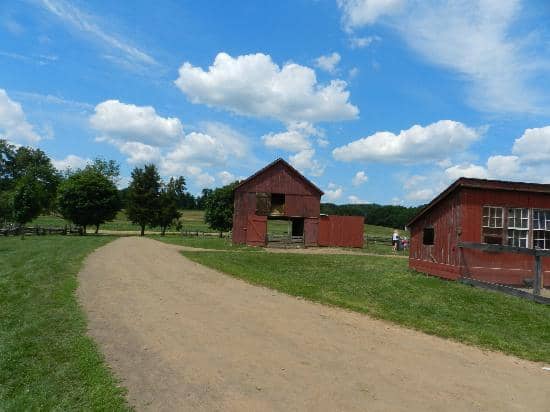 1900s Farmhouse Tour
