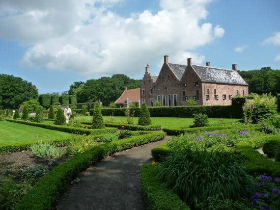 Chinese Ceramic Collection