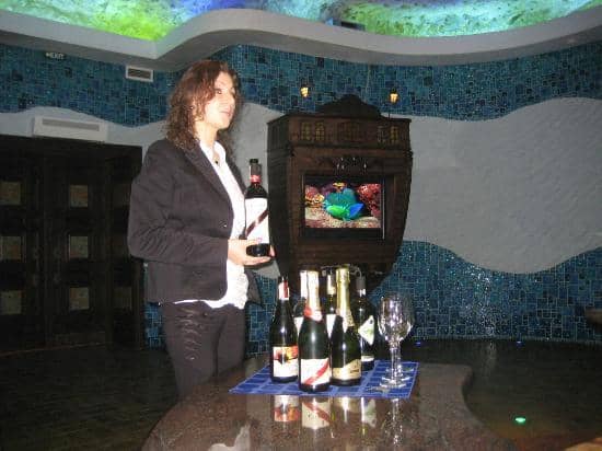 Themed Tasting Rooms