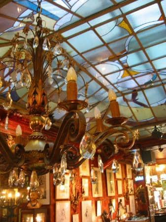 Legendary Desserts & Champagne