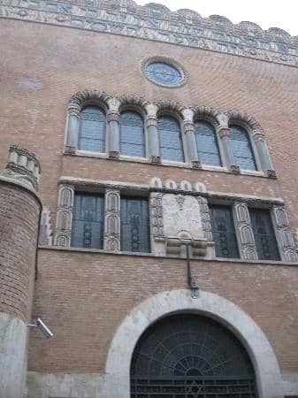 Vertical photo