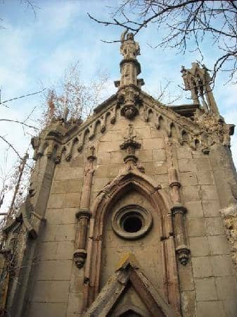 Artistic Gravestones