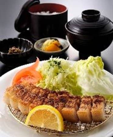 Signature Kurobuta Tonkatsu