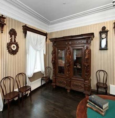 Ural Tales & 'Malachite Box'