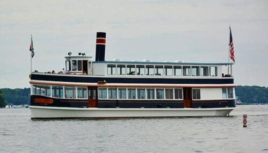 Downtown Lake Geneva Charm