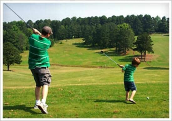 Seasonal Outdoor Pool & Hot Tub