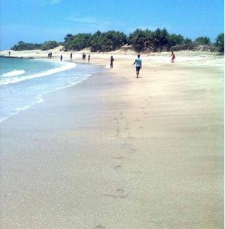 Pantai Tenda Biru