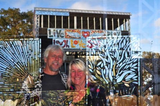 Live Music & Performances