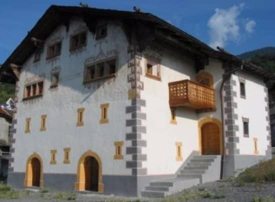 The Ingenuity of Bisses