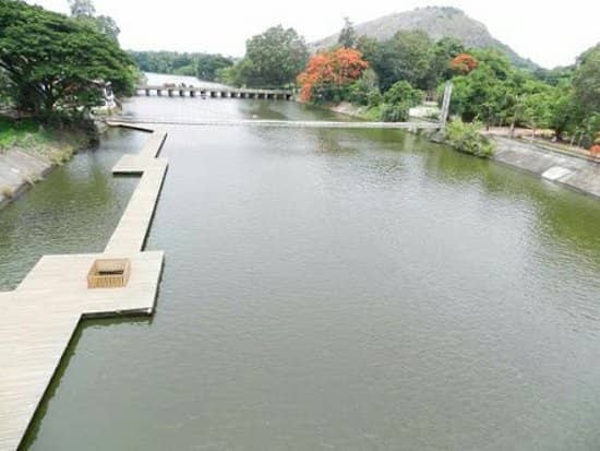Dam and Garden Vistas