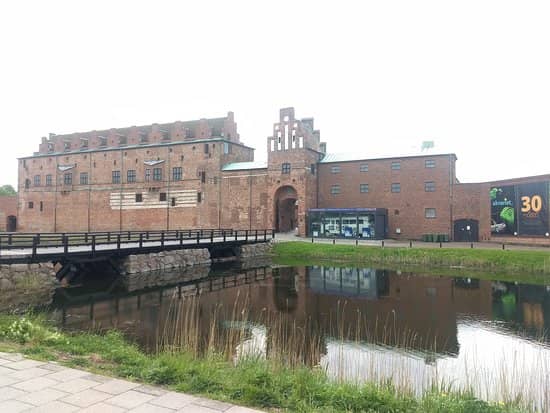 The Cast Iron Fountain