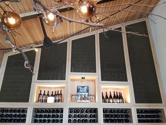 Craft Beer & Cocktails