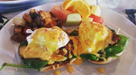 Comfort Food Favorites During Social Hour