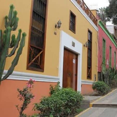 Oceanfront Cafes & Restaurants