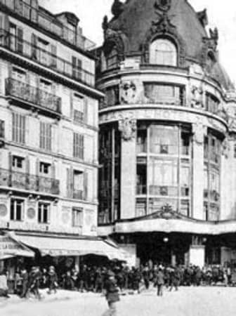 Le Marais Location