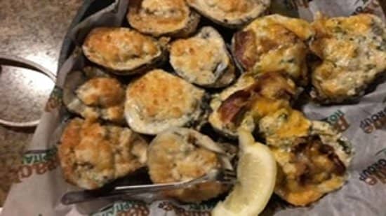 Vibrant Atmosphere & Live Music