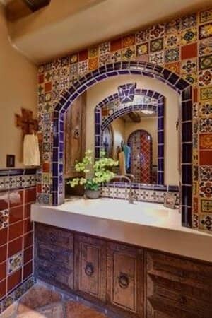 Vibrant Mexican Atmosphere