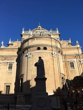 Vertical photo