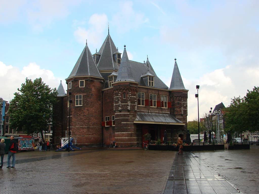 Nieuwmarkt Location