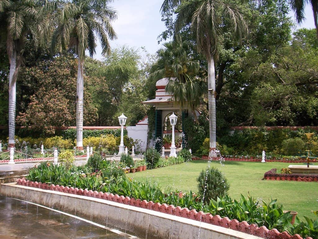 Marble Pavilions and Kiosks