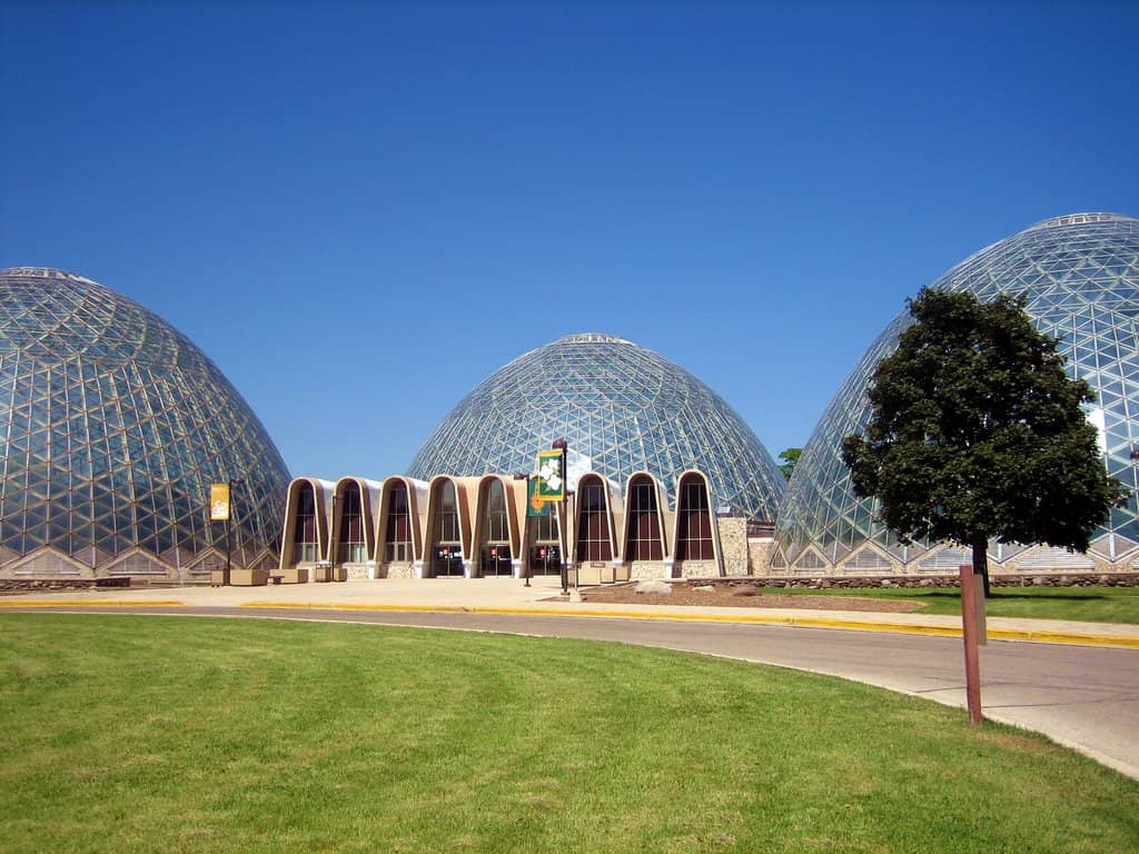Show Dome