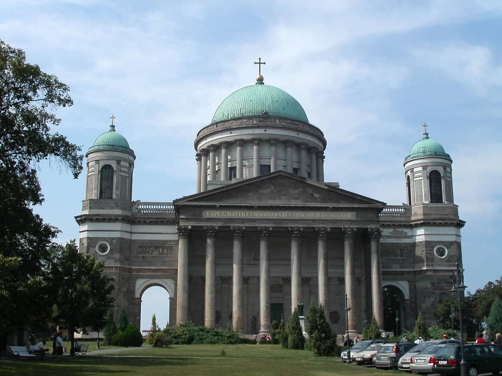 Crypt and Treasury