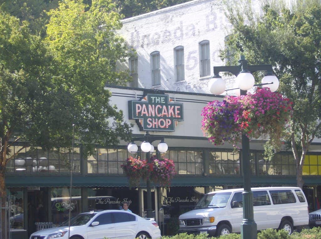 Nostalgic, Cozy Atmosphere