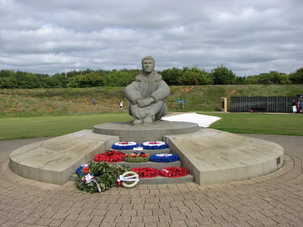 Aircraft Displays & Memorial Wall