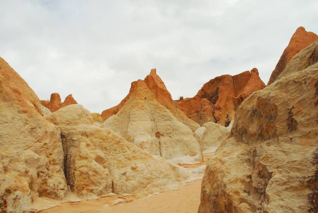 Labirinto das Falésias (Labyrinth of Cliffs)