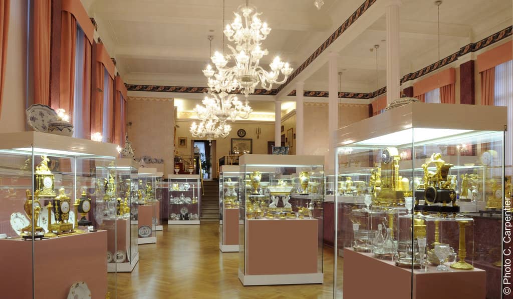 Cameos and Sculptures