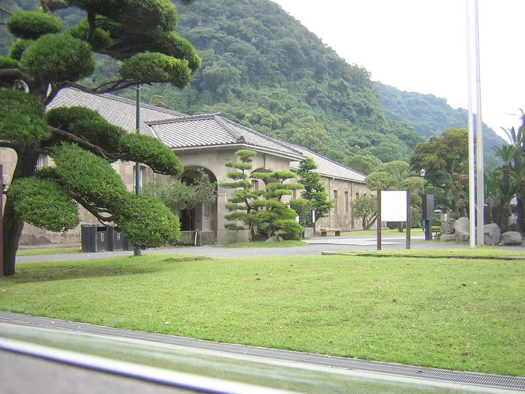 Kiriko Glassware