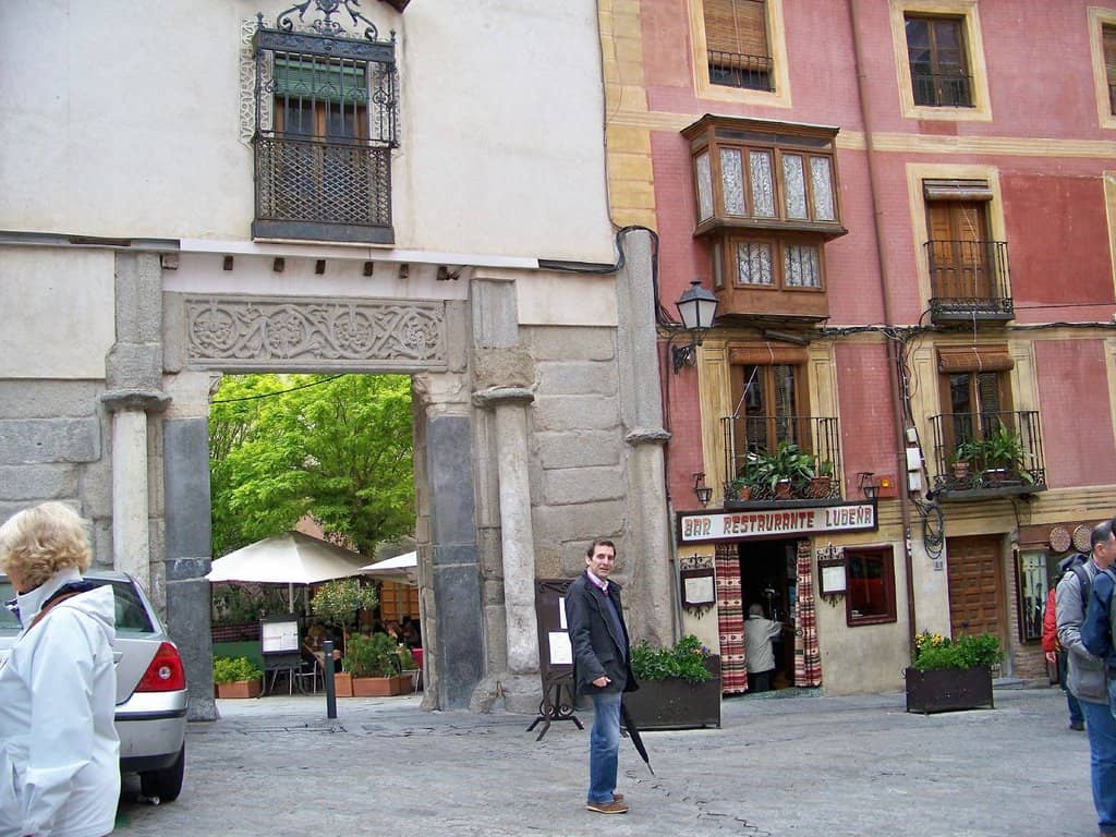 Cozy Traditional Atmosphere