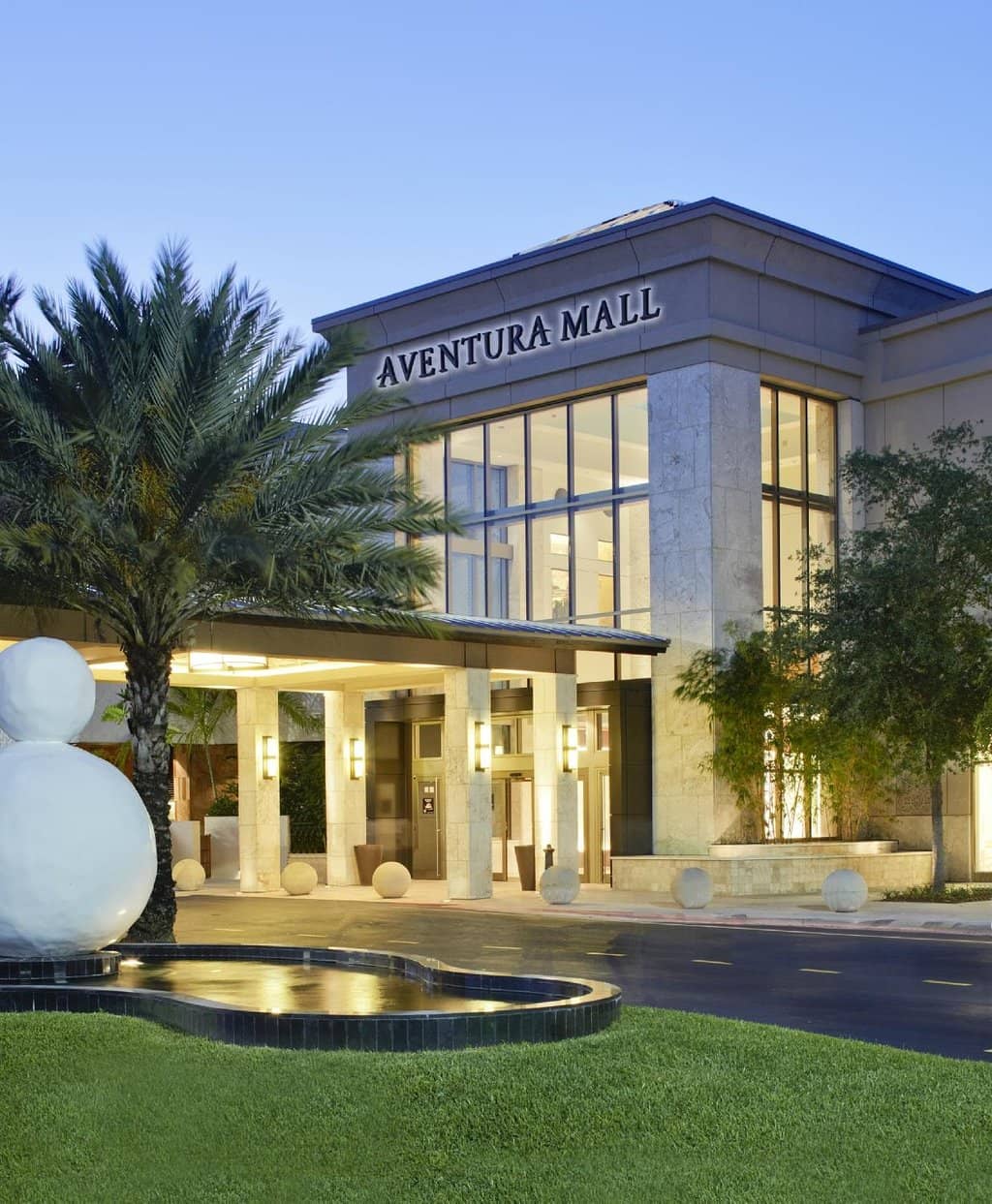 Luxury Brand Avenue