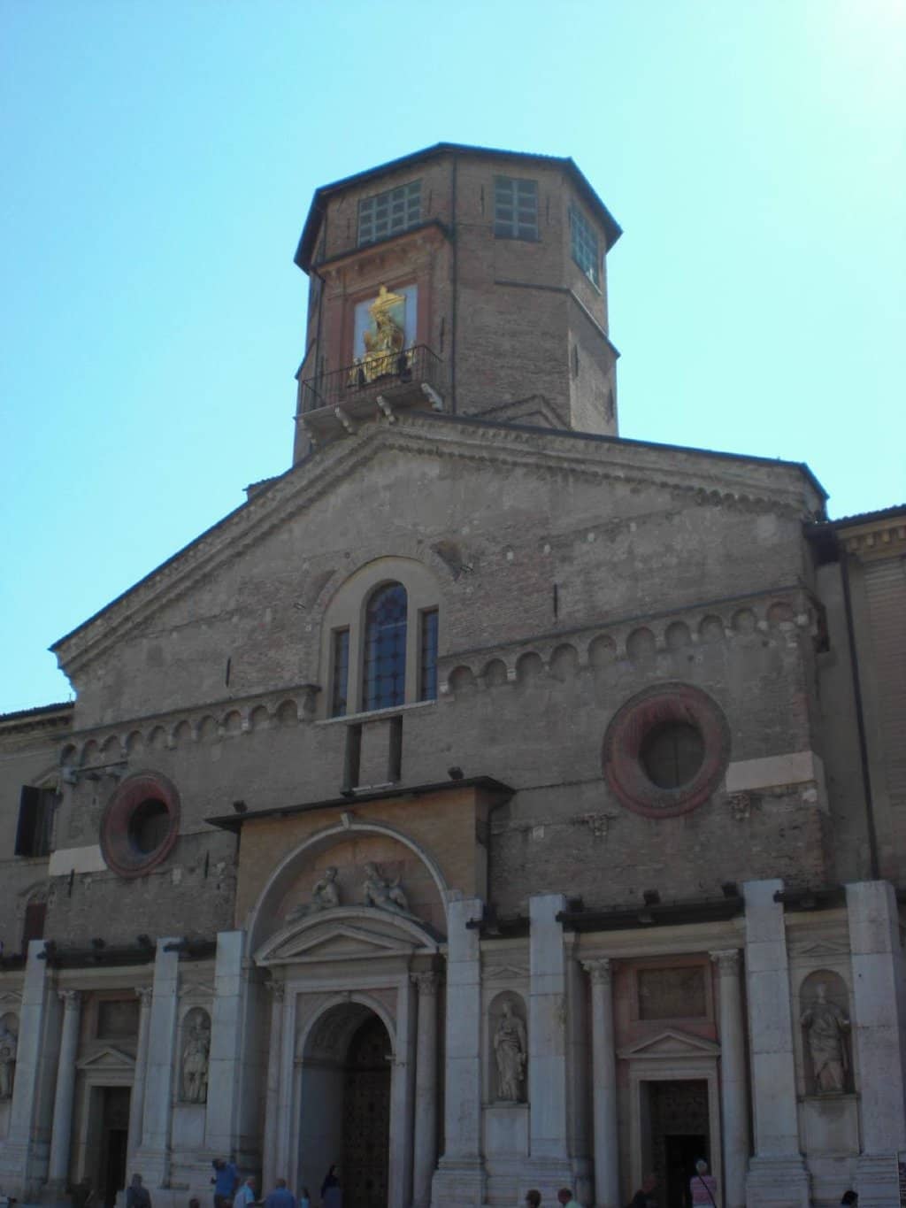 Vertical photo
