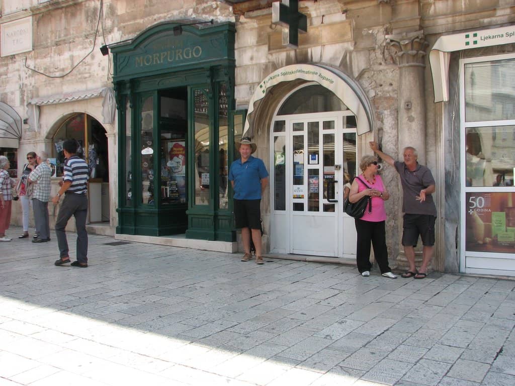 Vibrant Cafe Culture